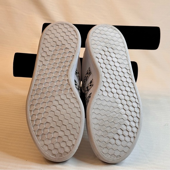 ADIDAS Grand Court Tennis Shoe - Picture 7 of 10